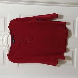 Womens Medium, Red Sonoma v- neck Henley